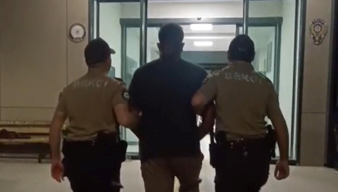 20 yil hapisle araniyordu izmirde yakalandi VRFcYNGL