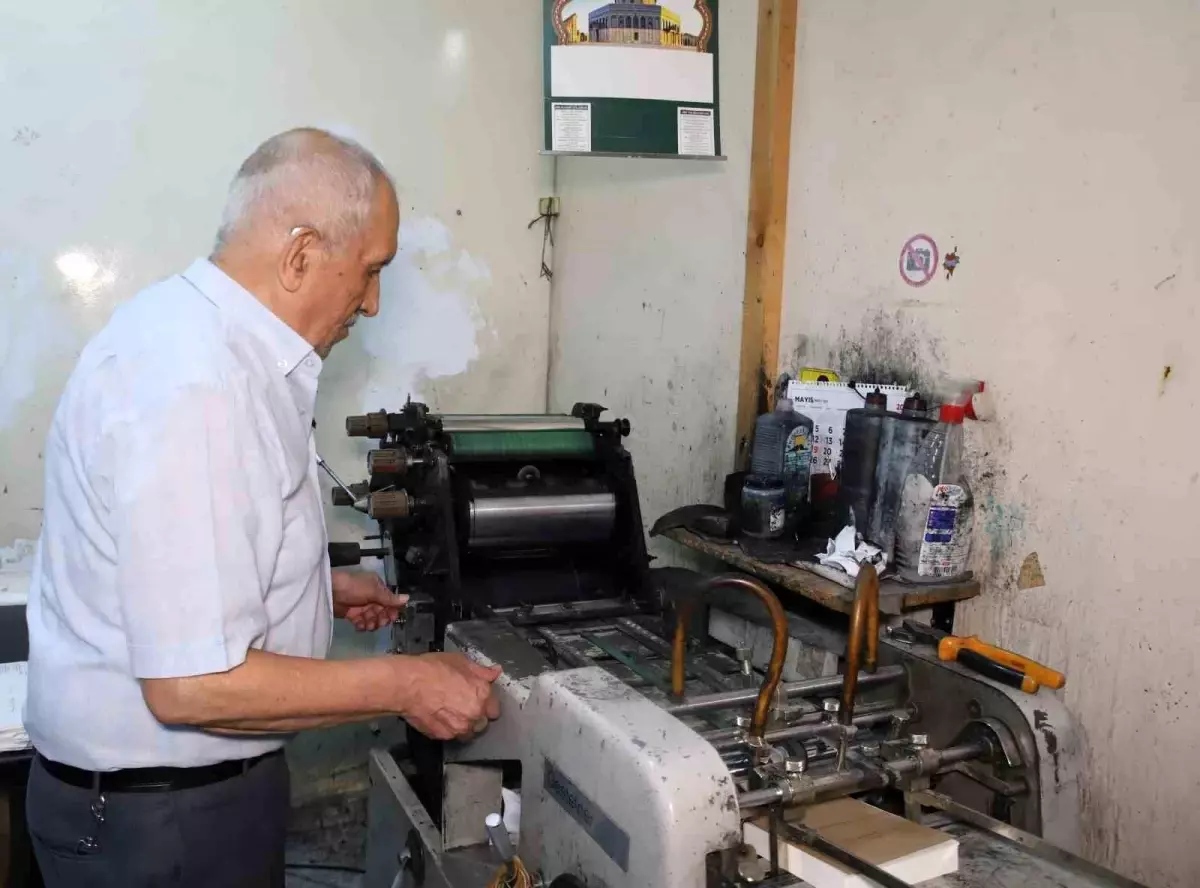 80 yasinda meslegine askla bagli Ee4H4R7Y