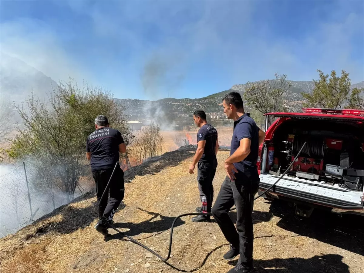 aksekide yangin kontrol altina alindi Uhp87Q2z