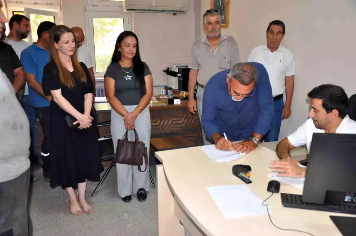 cemil kurt chp selendi ilce baskani oldu 9E8sKaqx