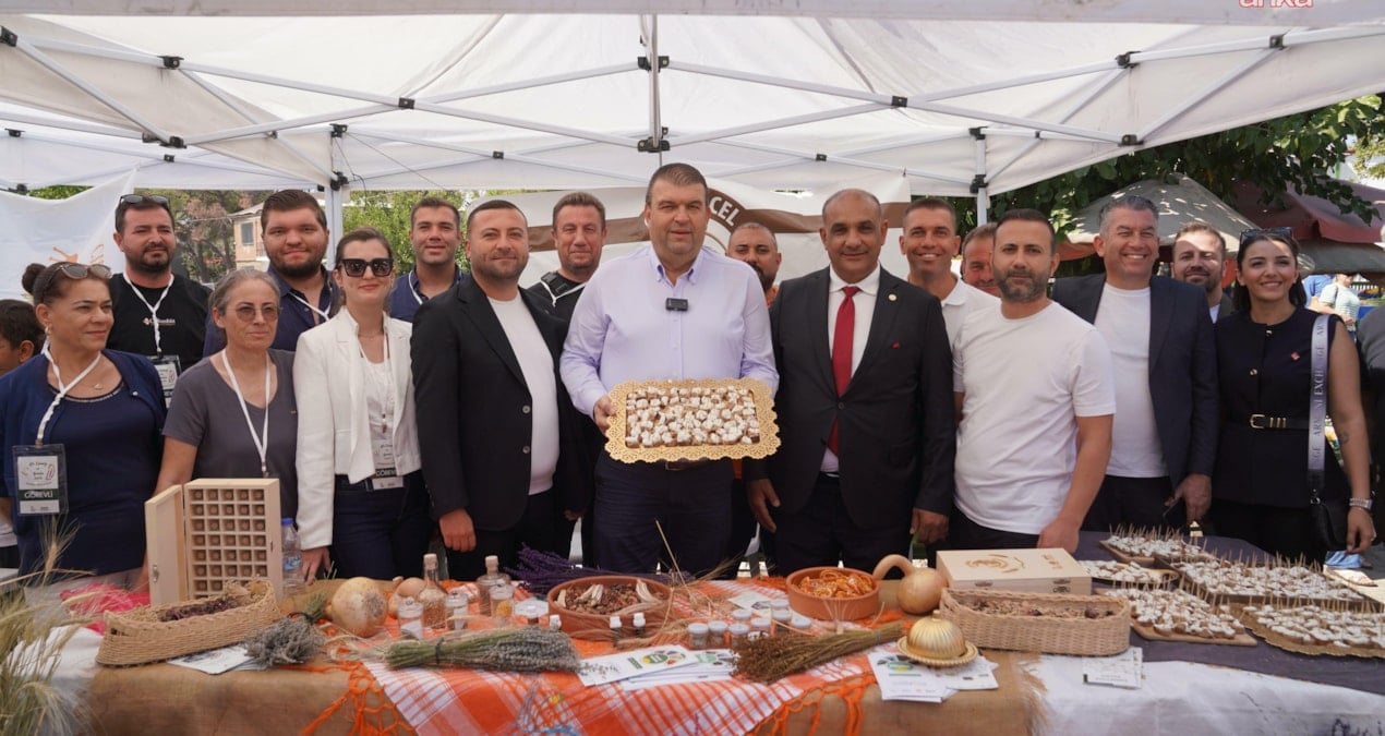 seferihisar ata ekmegi ve armola senliginde karakilcik rotasi tanitildi aaFUp4Rn