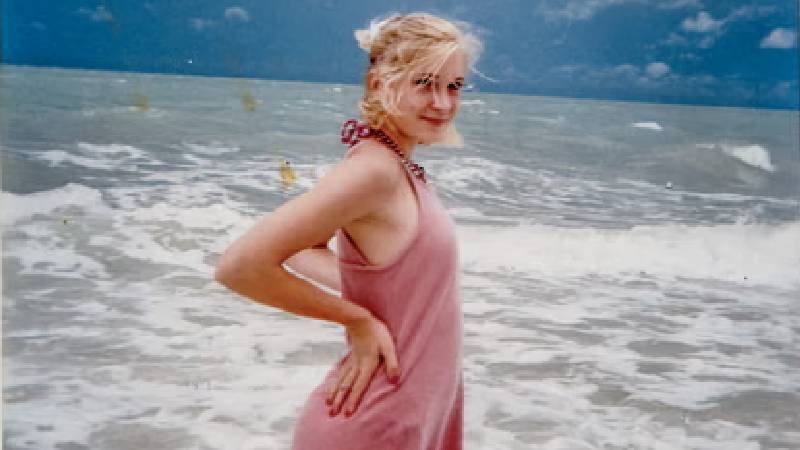 epstein magduru giuffrein ani kitabi buckingham sarayini yeniden sarsti ellerinde seks kolesi olarak olmekten korktum 89vcnbEm.jpg