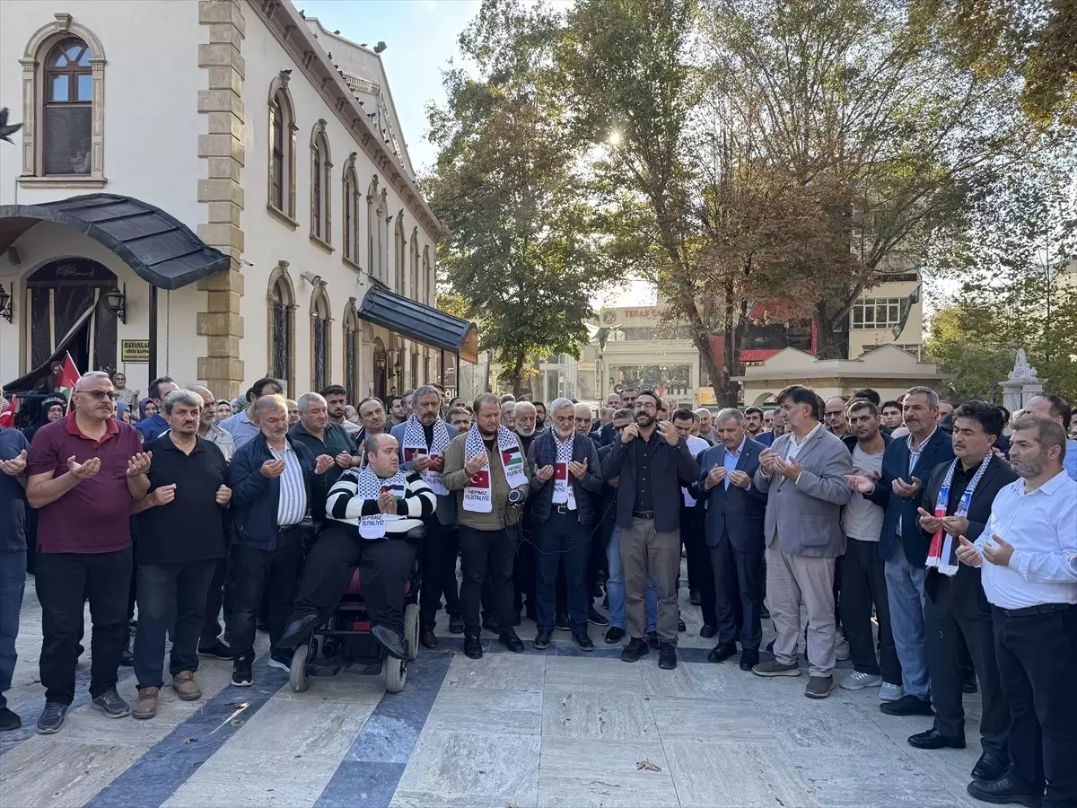 kocaelide filistine destek eylemi vWFysbUZ