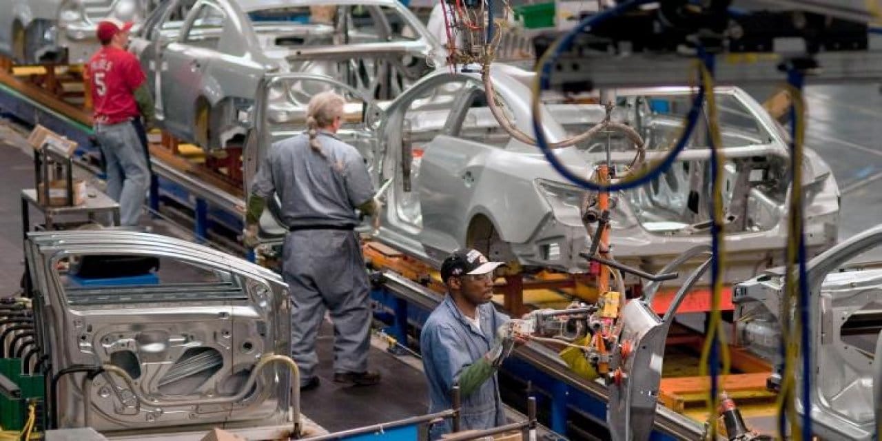 otomotiv sektorunde 350 bin calisan risk altinda ZnP9IDSw.jpg