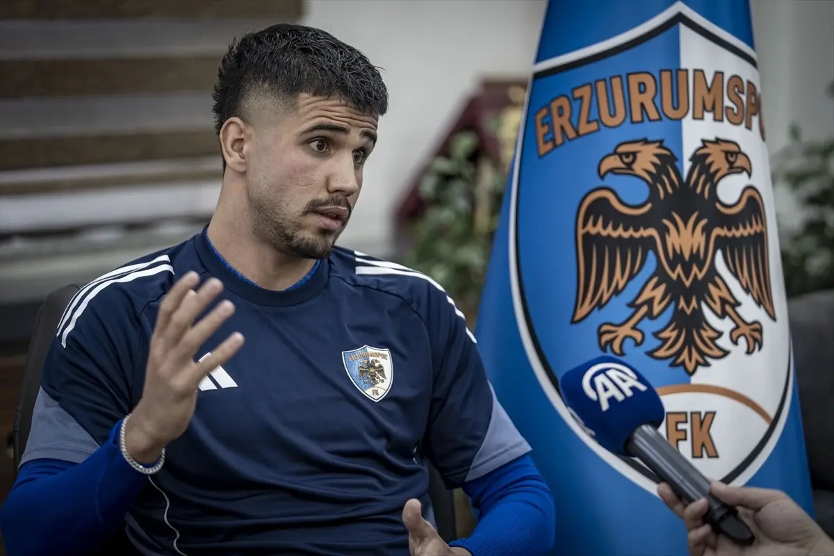 zorluklari asan genc futbolcu yakup kirtay cvHbNQ38