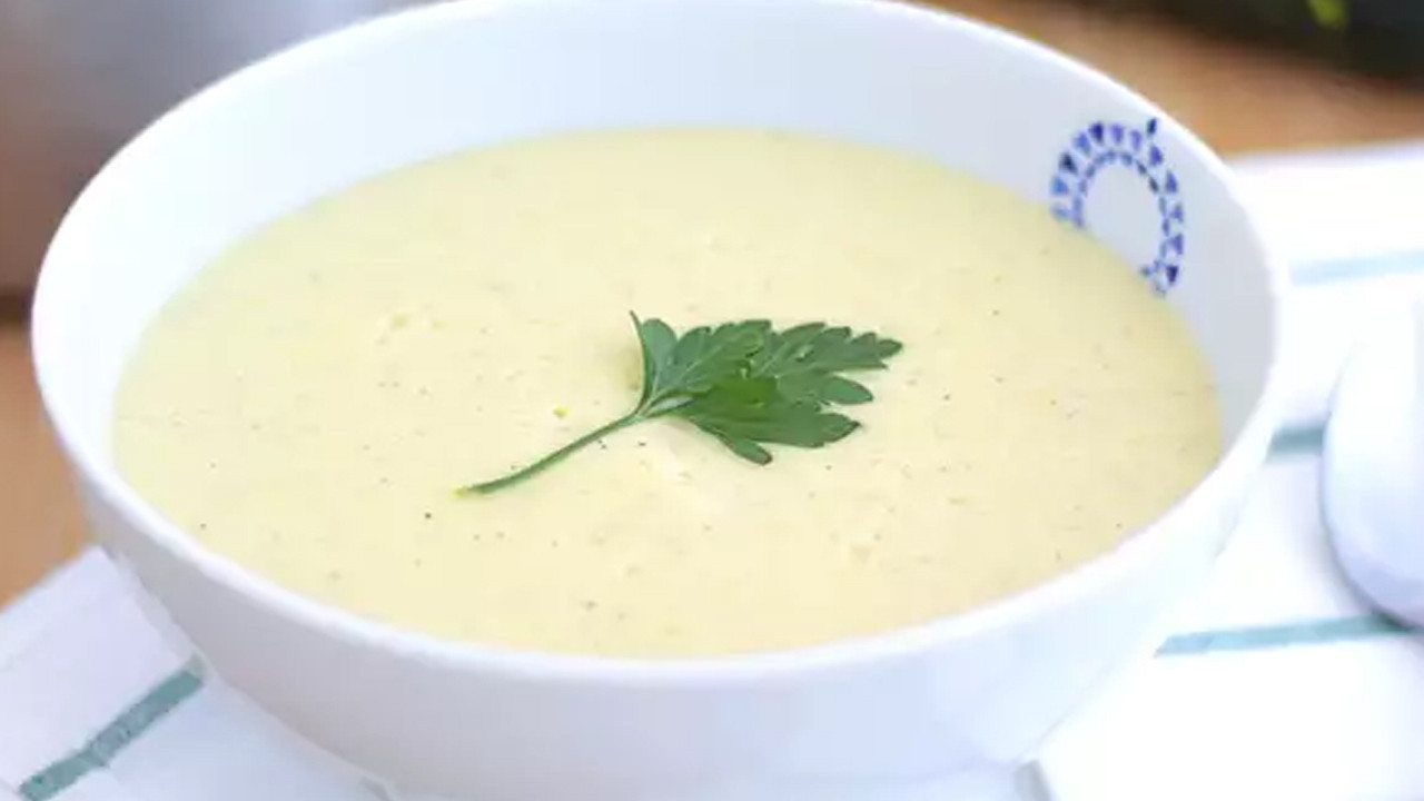 Kabak Çorbası: Sofralarınıza Şifa Getiren Lezzet