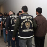 antalyada-operasyon-14-tutuklama-var-zXlr9tNp