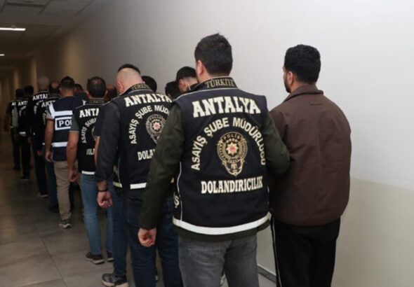 antalyada-operasyon-14-tutuklama-var-zXlr9tNp