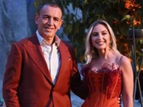 Sosyete bunu konusuyor 50 yasina girdi diye 25 milyon harcadi sabanciyi geride birakti cDCf1NbQ